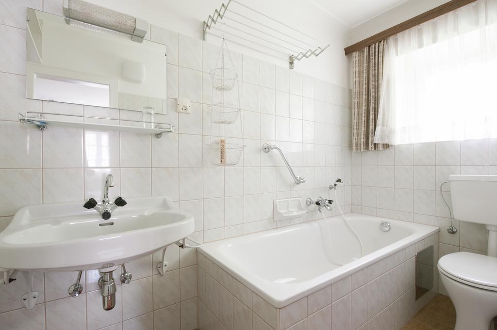 Grillhof Reisach Nassfeld Region Hotel Quarto foto